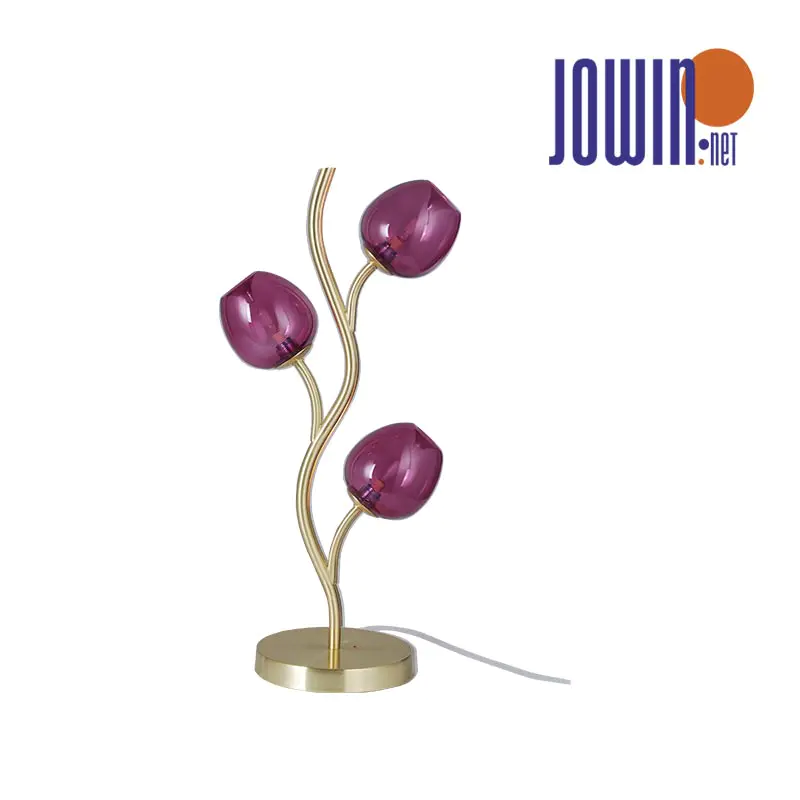 چراغ رومیزی اتاق کودک